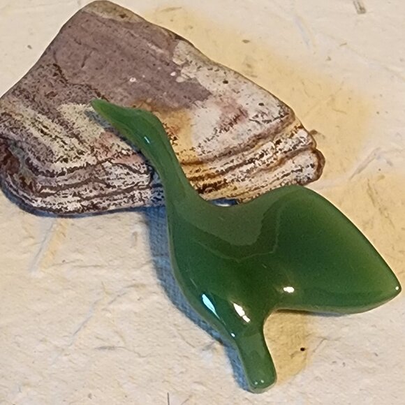 Storrs Genuine Jade Flying Goose Pin - Picture 3 of 6